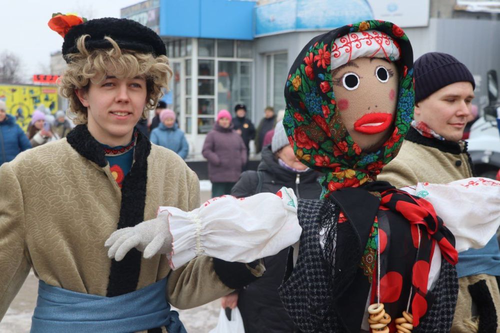 Северодончане отпраздновали Масленицу Северодончане отпраздновали Масленицу