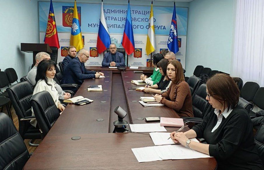 Сергей Саенко: Совместно с представителями структурных подразделений Администрации, муниципальных унитарных предприятий и руководителями учреждений и предприятий города провел еженедельный прием Сергей Саенко: Совместно с представителями структурных подразделений Администрации, муниципальных унитарных предприятий и руководителями учреждений и предприятий города провел еженедельный прием