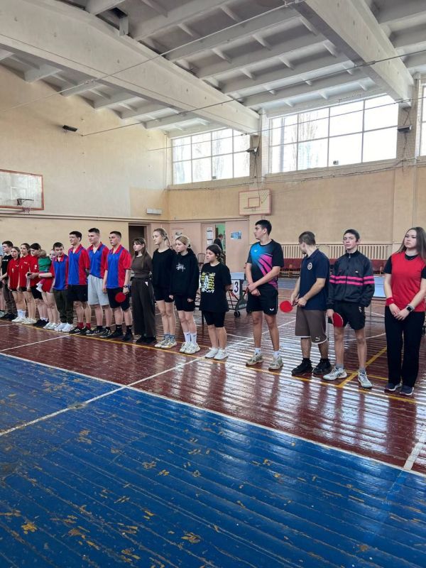 В Луганске проходит Спартакиада студентов колледжей В Луганске проходит Спартакиада студентов колледжей