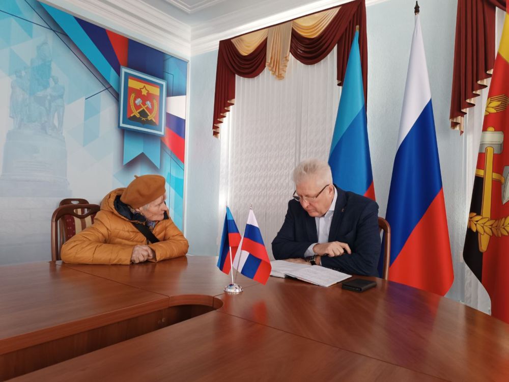 Сергей Козенко: Сегодня провел очередной прием граждан, на котором мы обсудили важные и актуальные вопросы Сергей Козенко: Сегодня провел очередной прием граждан, на котором мы обсудили важные и актуальные вопросы