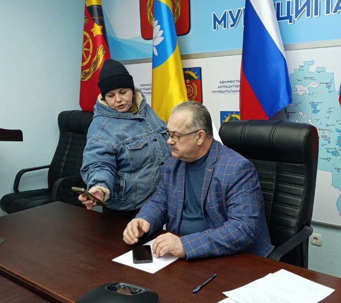 Сергей Саенко: Совместно с представителями структурных подразделений Администрации, муниципальных унитарных предприятий и руководителями учреждений и предприятий города провел еженедельный прием Сергей Саенко: Совместно с представителями структурных подразделений Администрации, муниципальных унитарных предприятий и руководителями учреждений и предприятий города провел еженедельный прием