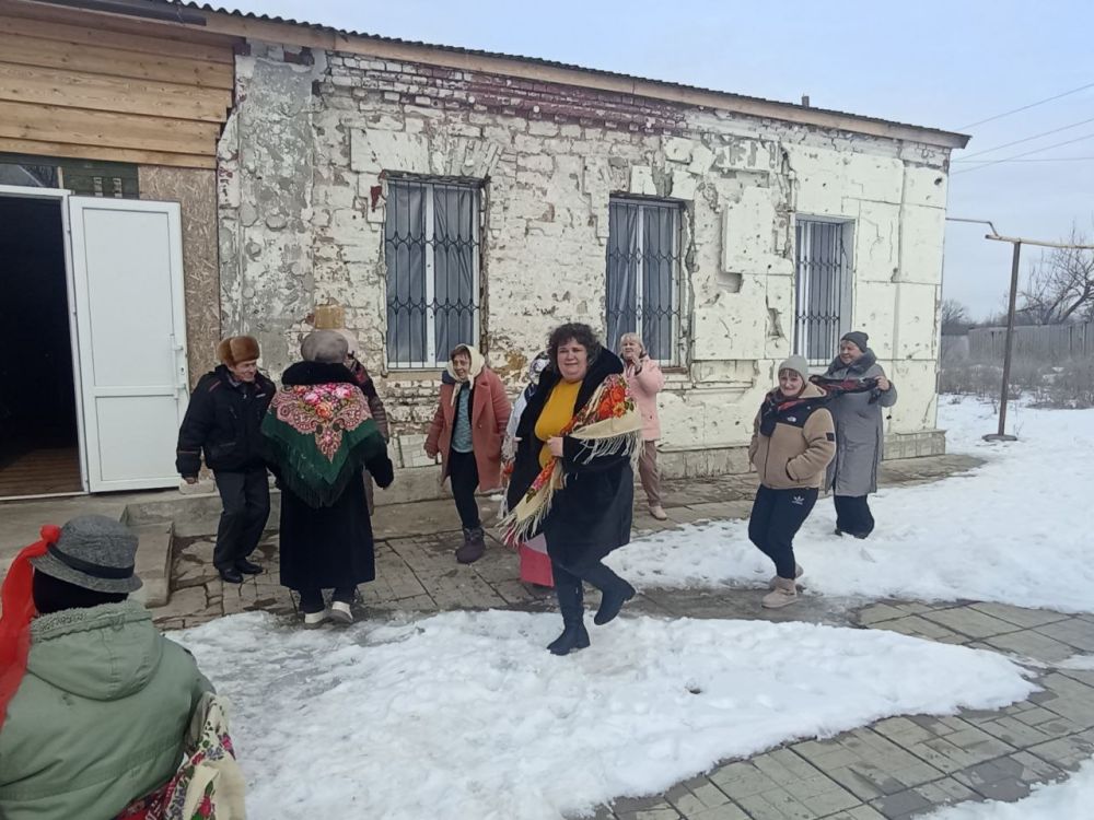 Широкая Масленица развернулась в пгт Мирная Долина Широкая Масленица развернулась в пгт Мирная Долина