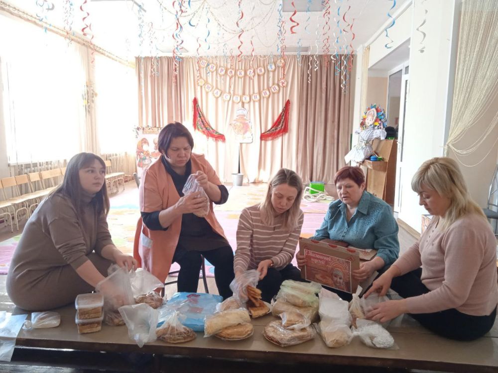 Родаковские дошкольники приготовили блины для бойцов Родаковские дошкольники приготовили блины для бойцов