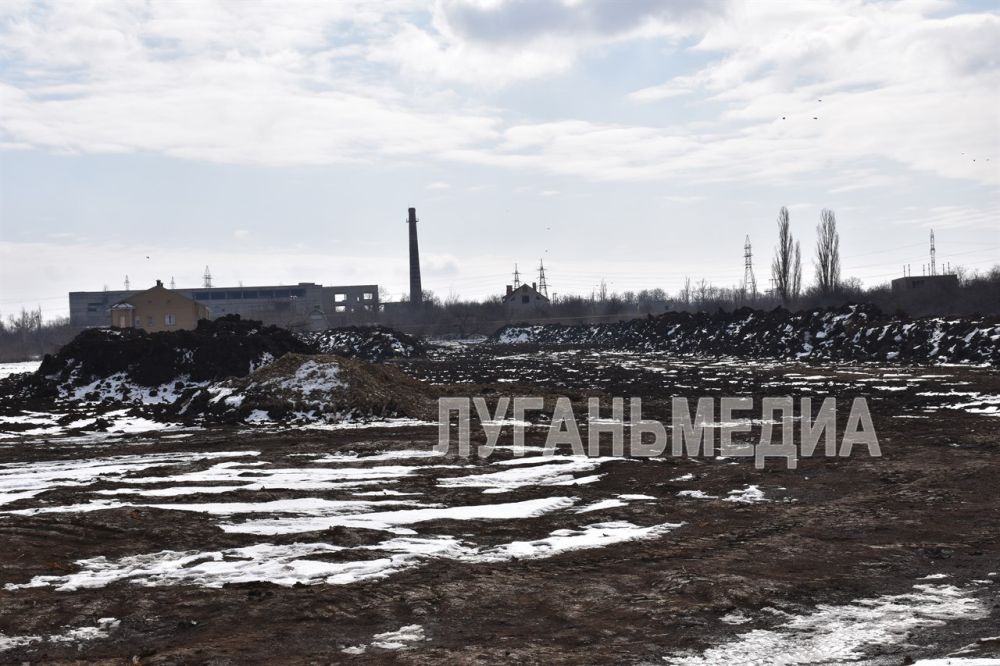 В Алчевске продолжается капитальное строительство объекта «Дом социального обслуживания «Старшее поколение» на 200 мест» по новому национальному проекту «Семья» В Алчевске продолжается капитальное строительство объекта «Дом социального обслуживания «Старшее поколение» на 200 мест» по новому национальному проекту «Семья»
