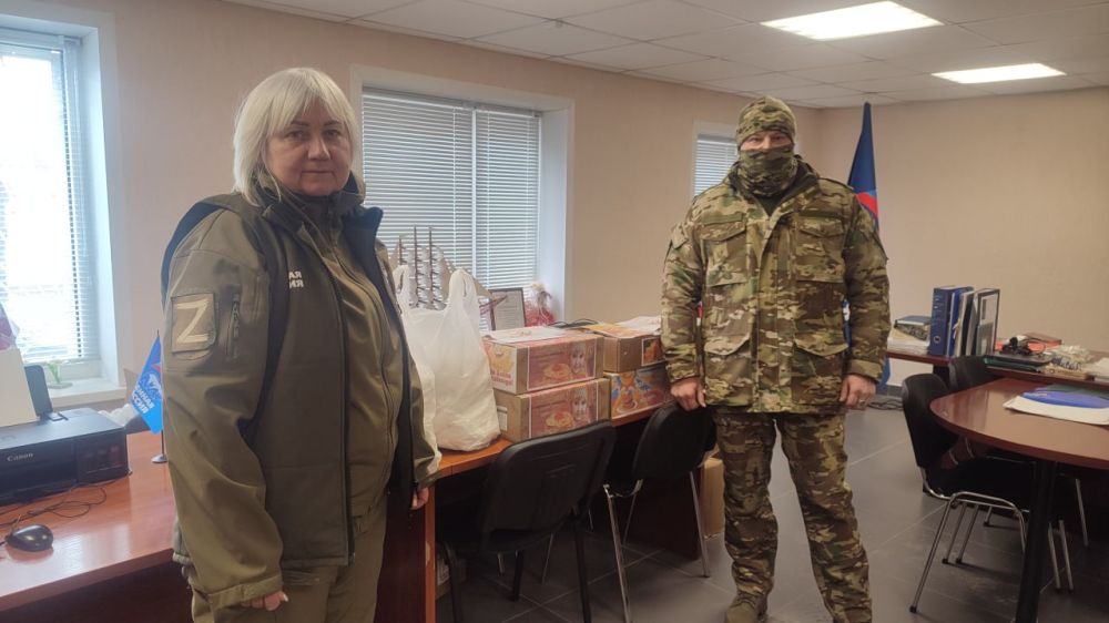 Более 5 тысяч блинов передали бойцам СВО активисты «Единой России» Более 5 тысяч блинов передали бойцам СВО активисты «Единой России»