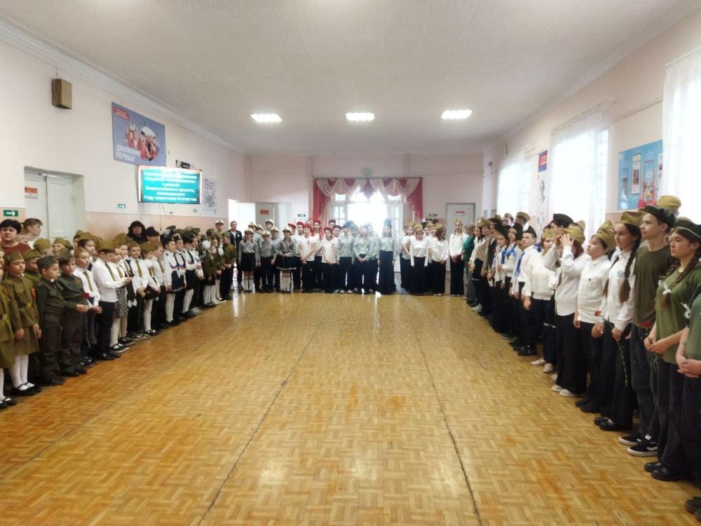 Андрей Рубанцов: В ровеньковской школе открылась Стена памяти « Андрей Рубанцов: В ровеньковской школе открылась Стена памяти «