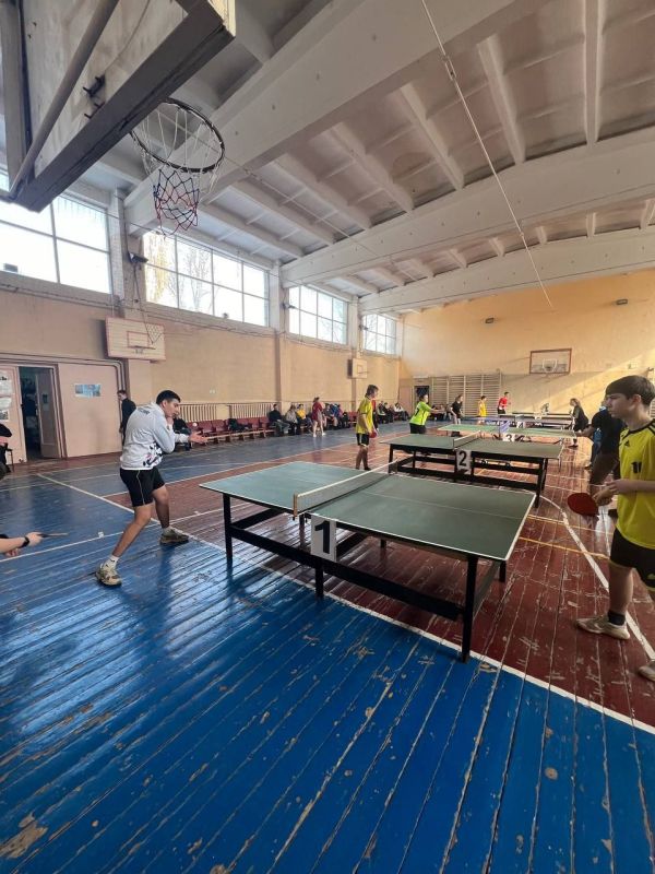 В Луганске проходит Спартакиада студентов колледжей В Луганске проходит Спартакиада студентов колледжей