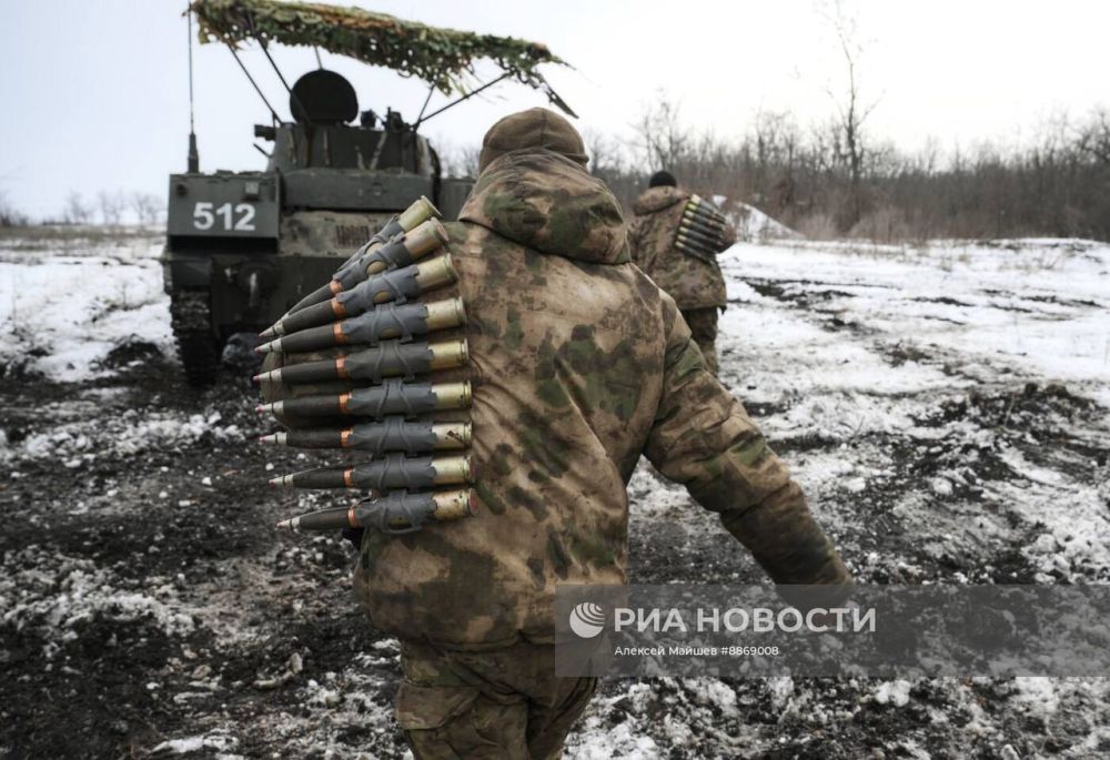 Боевая подготовка экипажей БМД-2 на одном из полигонов ЛНР Боевая подготовка экипажей БМД-2 на одном из полигонов ЛНР