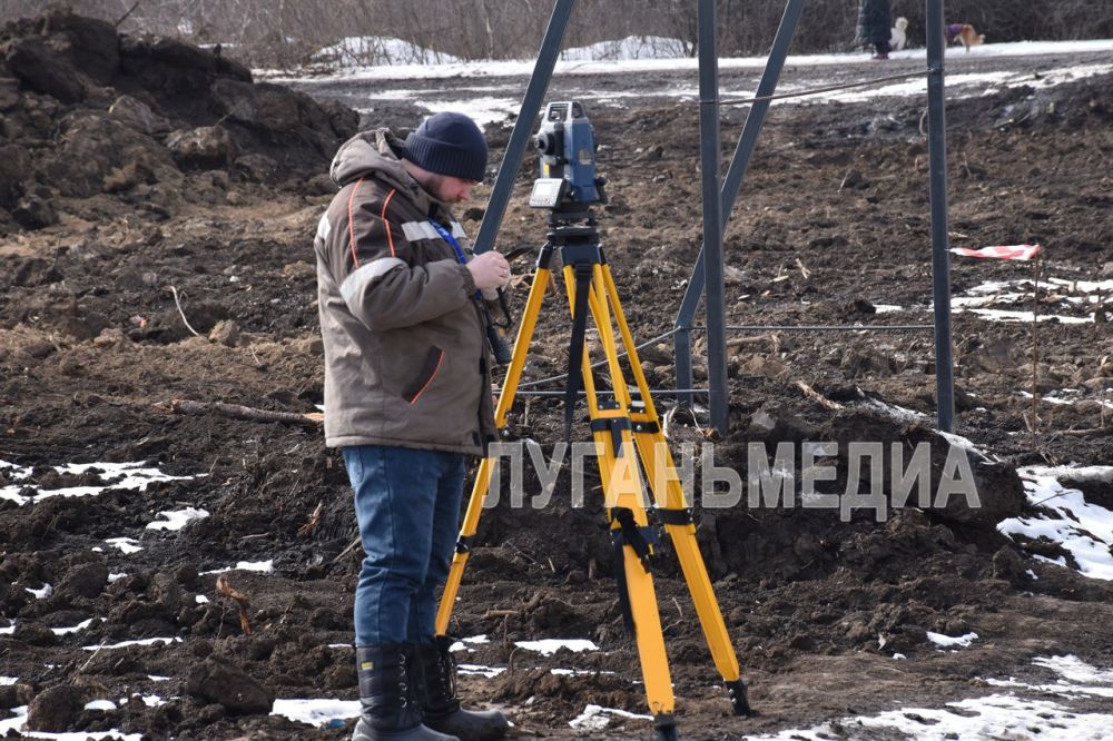 В Алчевске продолжается капитальное строительство объекта «Дом социального обслуживания «Старшее поколение» на 200 мест» по новому национальному проекту «Семья» В Алчевске продолжается капитальное строительство объекта «Дом социального обслуживания «Старшее поколение» на 200 мест» по новому национальному проекту «Семья»