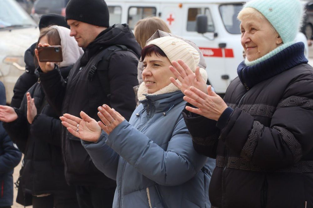 Северодончане отпраздновали Масленицу Северодончане отпраздновали Масленицу