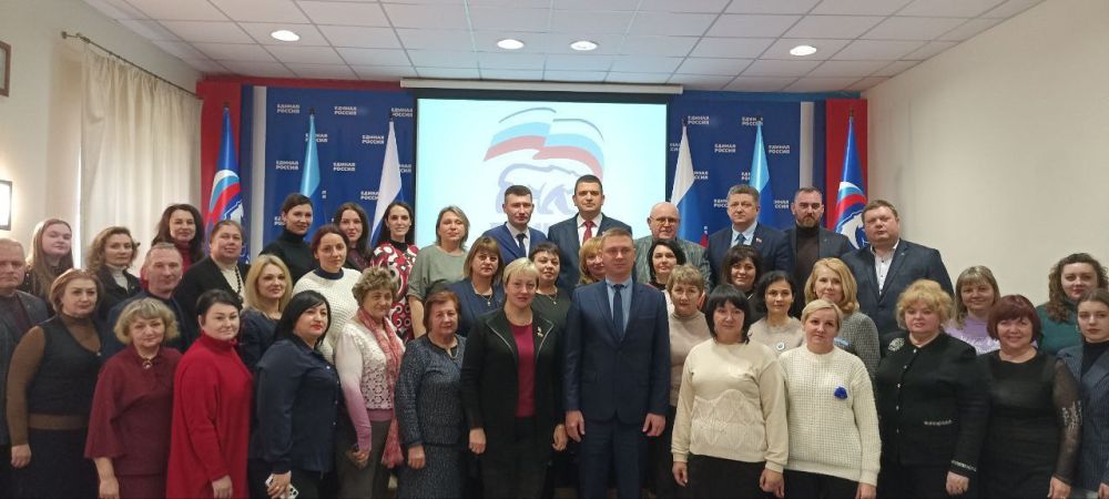Олег Коваль: 4 марта был дан старт работе Штабов общественного и депутатского контроля в регионах, где будет проведен капитальный ремонт учреждений образования по Федеральной программе "Модернизация школьных систем... Олег Коваль: 4 марта был дан старт работе Штабов общественного и депутатского контроля в регионах, где будет проведен капитальный ремонт учреждений образования по Федеральной программе "Модернизация школьных систем...