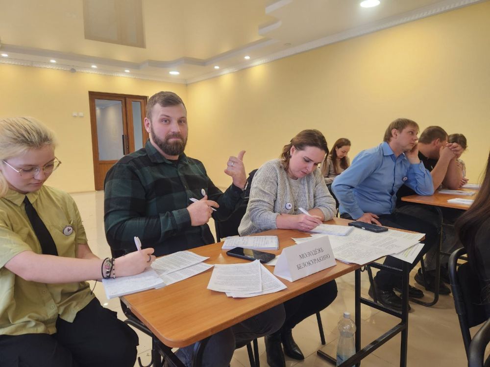 Дебатный турнир "Мнение молодежи" в Белокуракинском муниципальном округе! Дебатный турнир "Мнение молодежи" в Белокуракинском муниципальном округе!