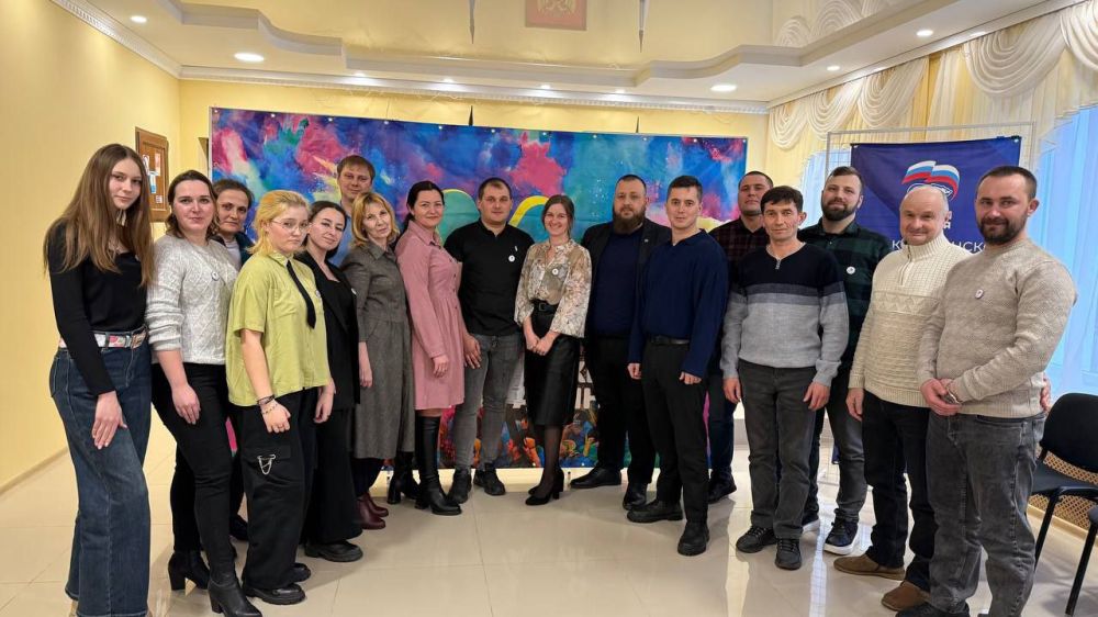 Дебатный турнир "Мнение молодежи" в Белокуракинском муниципальном округе! Дебатный турнир "Мнение молодежи" в Белокуракинском муниципальном округе!