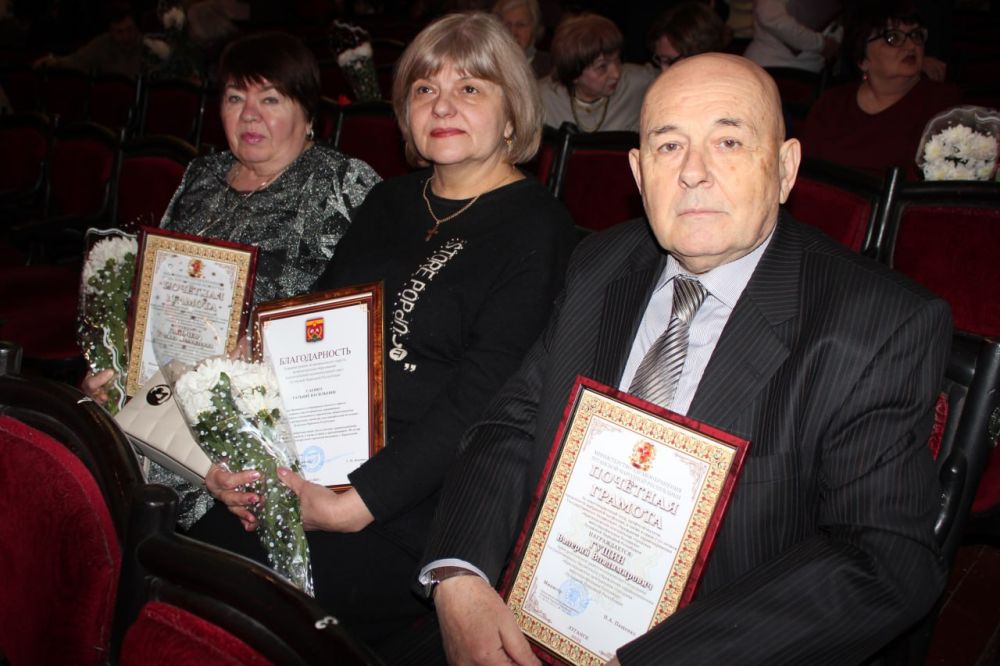 Сергей Козенко: 50 лет назад было введено в эксплуатацию новое здание, которое стало основой для современной Краснодонской Центральной городской многопрофильной больницы Сергей Козенко: 50 лет назад было введено в эксплуатацию новое здание, которое стало основой для современной Краснодонской Центральной городской многопрофильной больницы