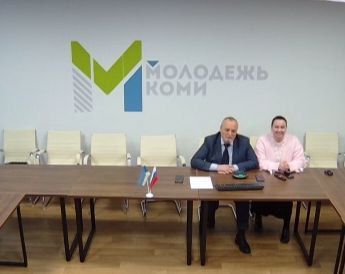 В Ясеновской гимназии им. Ю.В В Ясеновской гимназии им. Ю.В