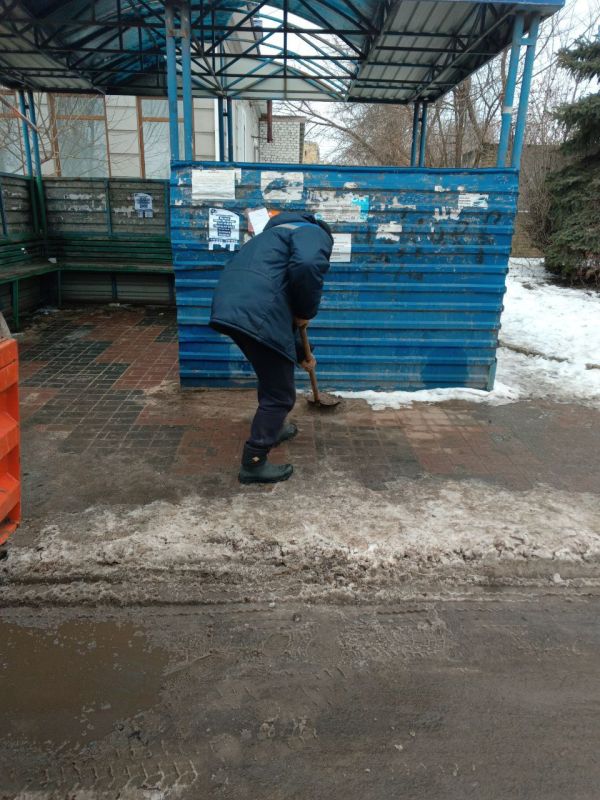 МУП "ОЭОЛ" города Лисичанска продолжает приводить в порядок город во всех его районах МУП "ОЭОЛ" города Лисичанска продолжает приводить в порядок город во всех его районах