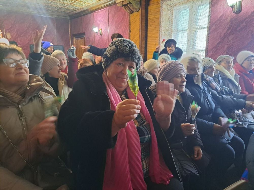 Накануне Международного женского дня в ДК поселка Северный прошел праздничный концерт Накануне Международного женского дня в ДК поселка Северный прошел праздничный концерт