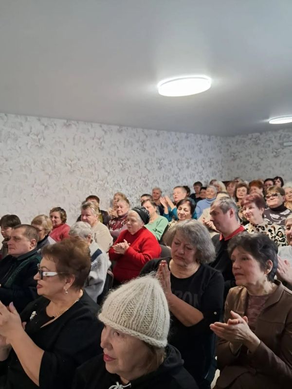 В Кировском комплексном центре социального обслуживания населения состоялось праздничное мероприятие «С любовью к женщине», посвященное Международному женскому дню - 8 Марта В Кировском комплексном центре социального обслуживания населения состоялось праздничное мероприятие «С любовью к женщине», посвященное Международному женскому дню - 8 Марта