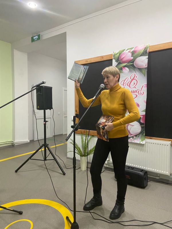 «Гравитация» притянула прекрасных участниц клуба «Активное долголетие» на поэтические чтения «Таланты женской души» «Гравитация» притянула прекрасных участниц клуба «Активное долголетие» на поэтические чтения «Таланты женской души»