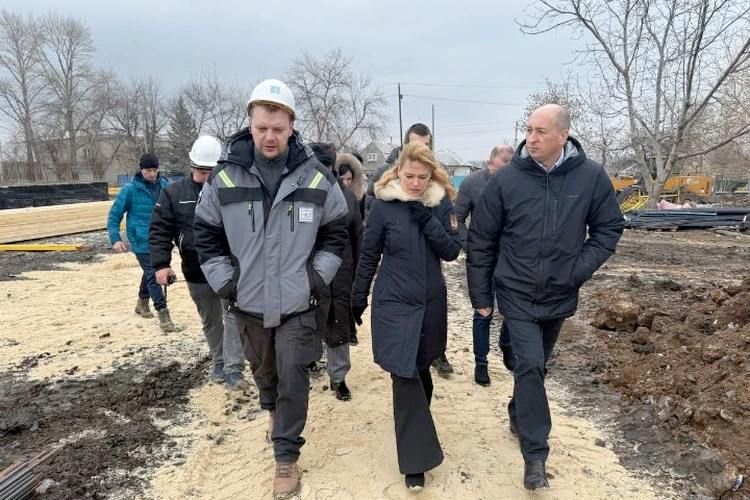 В посёлке Родаково построят новую школу вместо разрушенной В посёлке Родаково построят новую школу вместо разрушенной