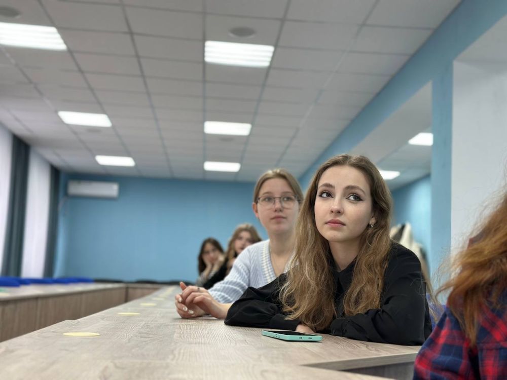 Встреча Молодежного совета Брянки: планы на будущее! Встреча Молодежного совета Брянки: планы на будущее!