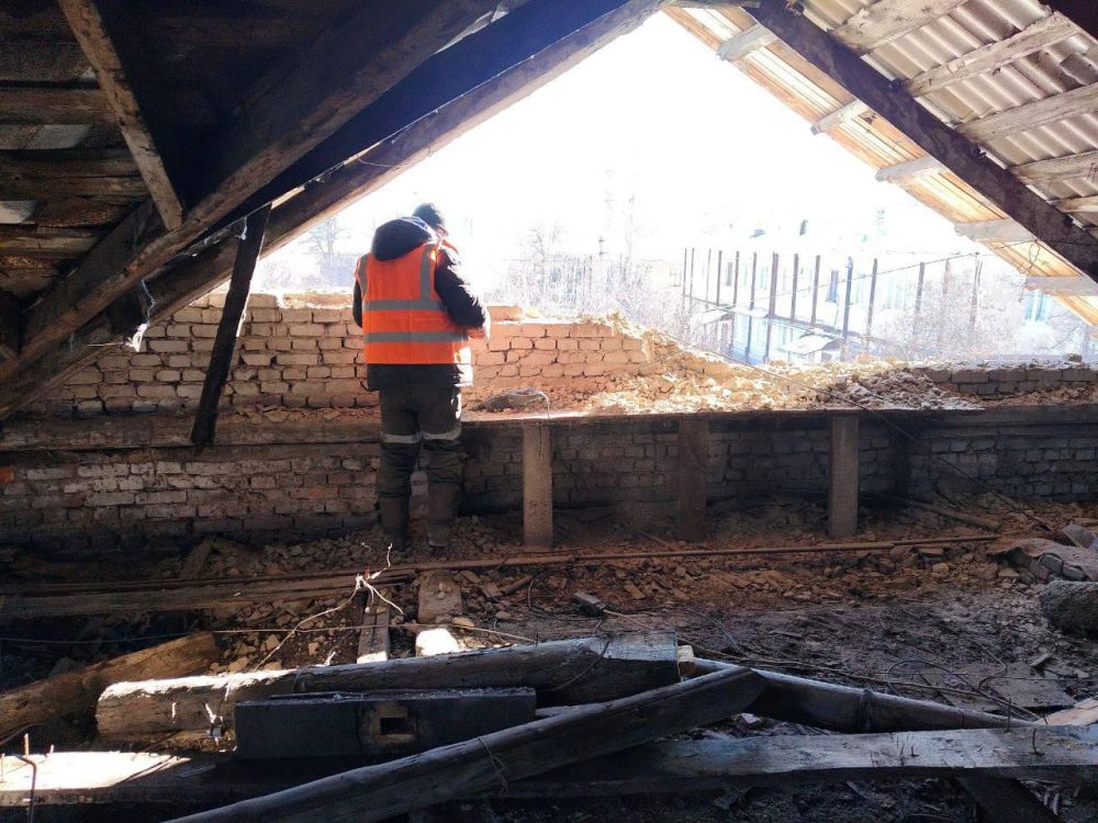 Андрей Губарев: В Первомайске заменили окна в подъездах многоквартирного дома Андрей Губарев: В Первомайске заменили окна в подъездах многоквартирного дома