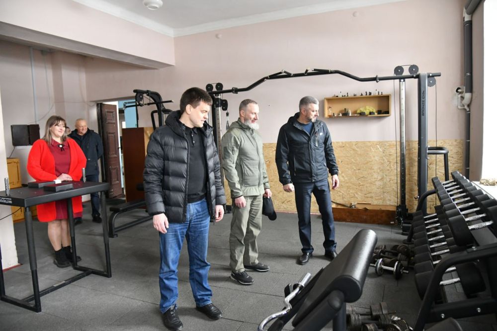 Андрей Сухачев: Сегодня работаем с делегацией Красноярского края во главе с Губернатором региона Михаилом Котюковым Андрей Сухачев: Сегодня работаем с делегацией Красноярского края во главе с Губернатором региона Михаилом Котюковым