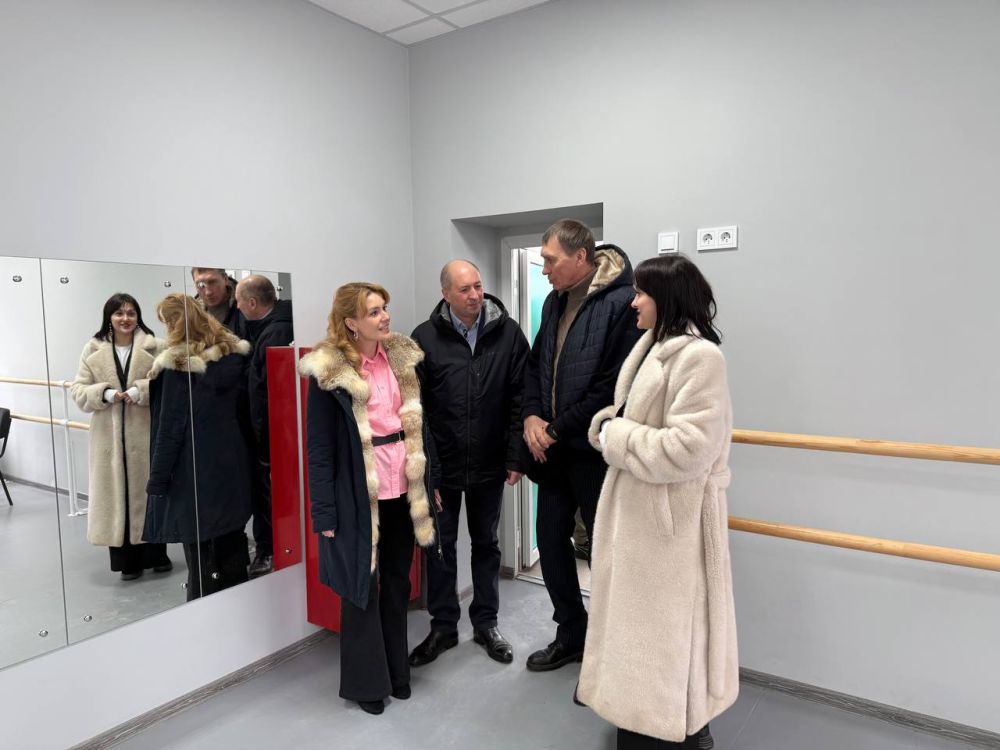 Дарья Лантратова: В поселке Металлист капитально ремонтируют Дворец культуры Дарья Лантратова: В поселке Металлист капитально ремонтируют Дворец культуры