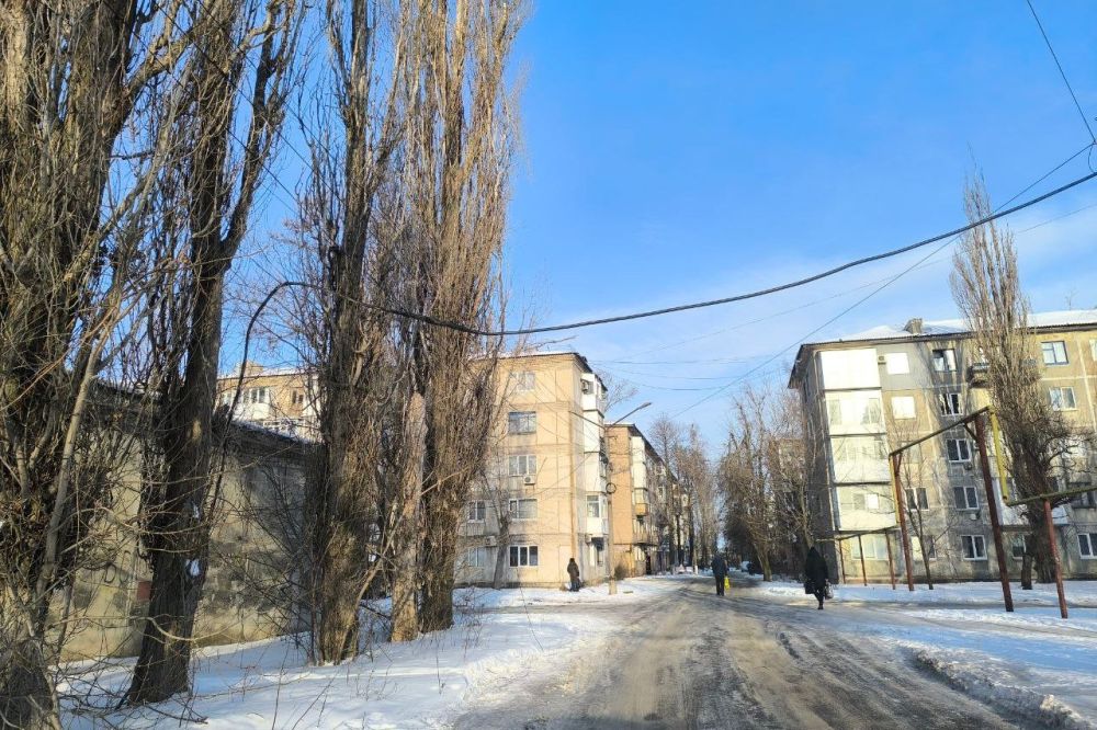 МУП «Экосервис и «Горсвет» активно благоустраивают Свердловский округ МУП «Экосервис и «Горсвет» активно благоустраивают Свердловский округ