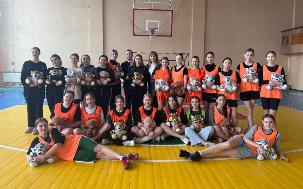 В рамках партийного проекта «Детский спорт» в Антраците состоялось спортивное мероприятие по мини-футболу «Хрустальные бутсы», посвященное Международному женскому дню В рамках партийного проекта «Детский спорт» в Антраците состоялось спортивное мероприятие по мини-футболу «Хрустальные бутсы», посвященное Международному женскому дню