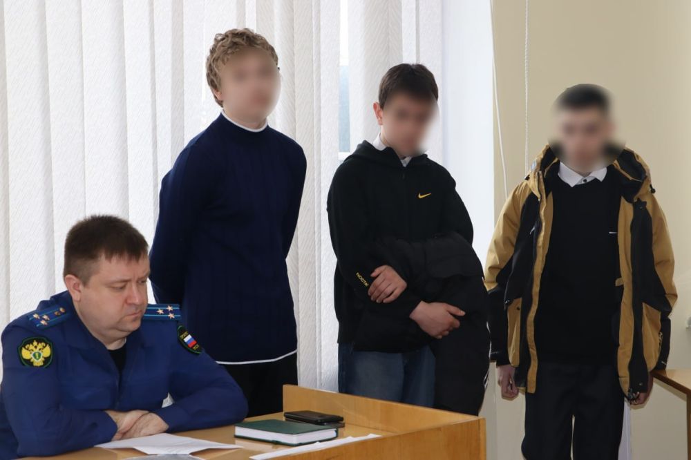 В Стаханове на заседании комиссии по делам несовершеннолетних рассмотрен вопрос о причинении телесных повреждений несовершеннолетнему В Стаханове на заседании комиссии по делам несовершеннолетних рассмотрен вопрос о причинении телесных повреждений несовершеннолетнему