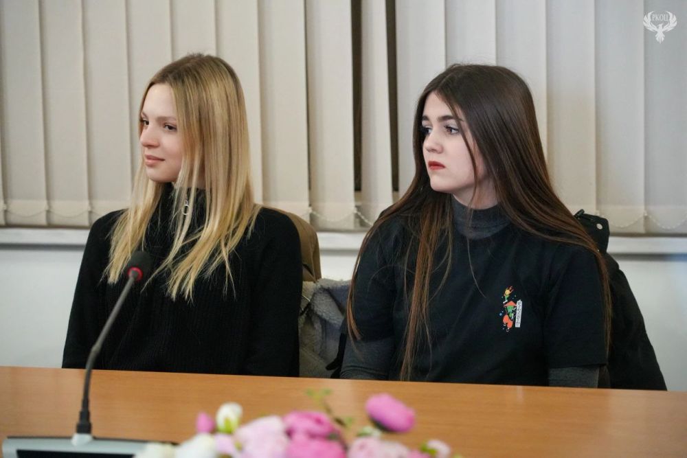 5 марта представители Общественной палатой Луганской Народной Республики провели рабочую встречу с представителями Общественной палаты Алтайского края 5 марта представители Общественной палатой Луганской Народной Республики провели рабочую встречу с представителями Общественной палаты Алтайского края