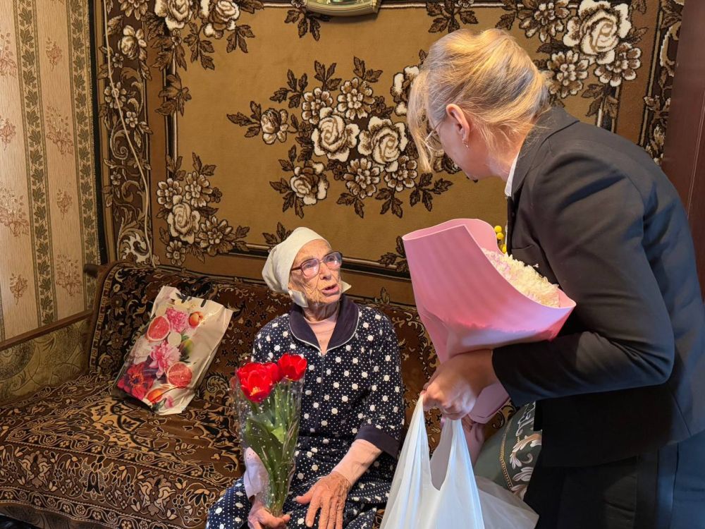 Виктория Сергеева: Поздравили с 99-летием ветерана Великой Отечественной войны Виктория Сергеева: Поздравили с 99-летием ветерана Великой Отечественной войны