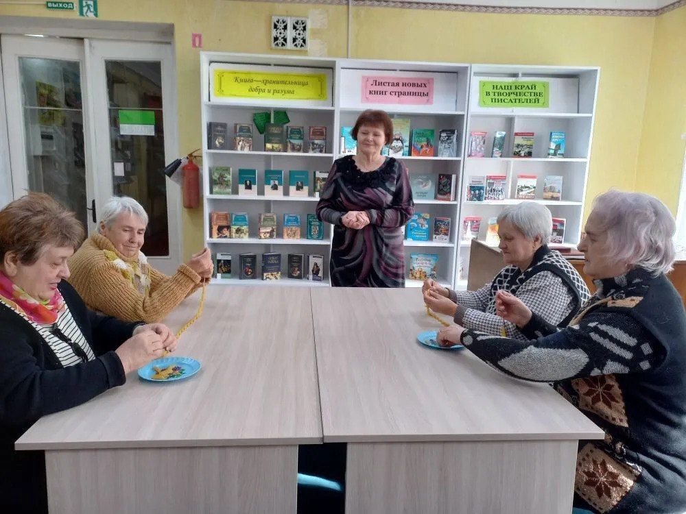 В преддверии Международного женского дня в библиотеке семейного чтения им. Н.В В преддверии Международного женского дня в библиотеке семейного чтения им. Н.В