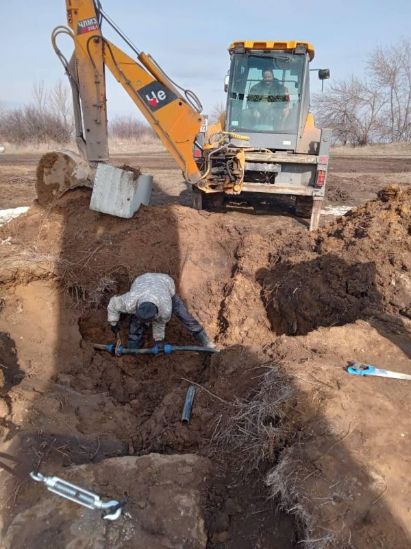 Ульяновцы устранили аварию на сетях водоснабжения в Лутугинском муниципальном округе Ульяновцы устранили аварию на сетях водоснабжения в Лутугинском муниципальном округе