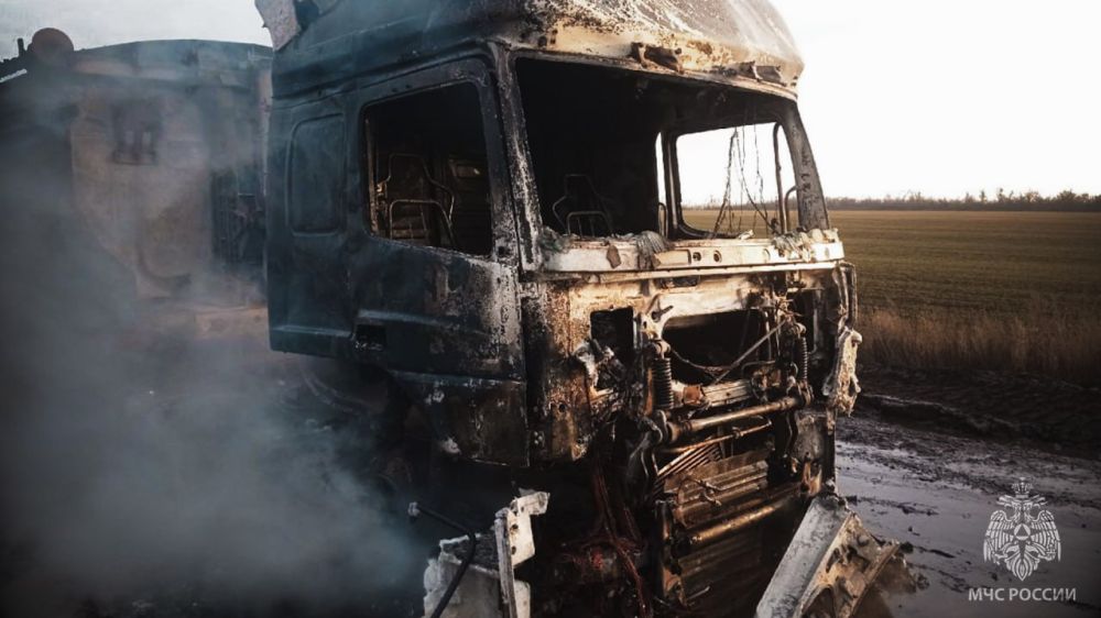 В Белокуракино едва не сгорел грузовой автомобиль В Белокуракино едва не сгорел грузовой автомобиль