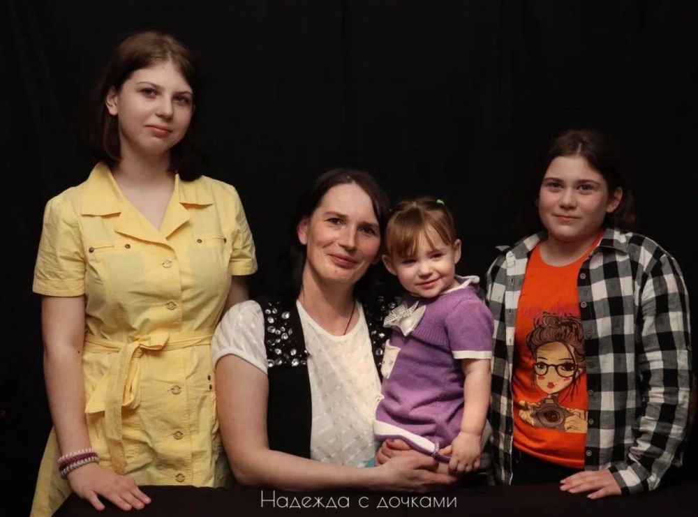 «Сила в слабости»: фотопроект о сильных духом женщинах сделали в ЛНР «Сила в слабости»: фотопроект о сильных духом женщинах сделали в ЛНР