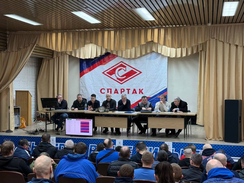 Здорово, что в Тольятти проходит Спартаковский турнир по боксу с таким большим количеством участников, 181 боксер из 32 субъектов РФ ! Это отличная возможность для спортсменов показать свои навыки и побороться за престижные... Здорово, что в Тольятти проходит Спартаковский турнир по боксу с таким большим количеством участников, 181 боксер из 32 субъектов РФ ! Это отличная возможность для спортсменов показать свои навыки и побороться за престижные...