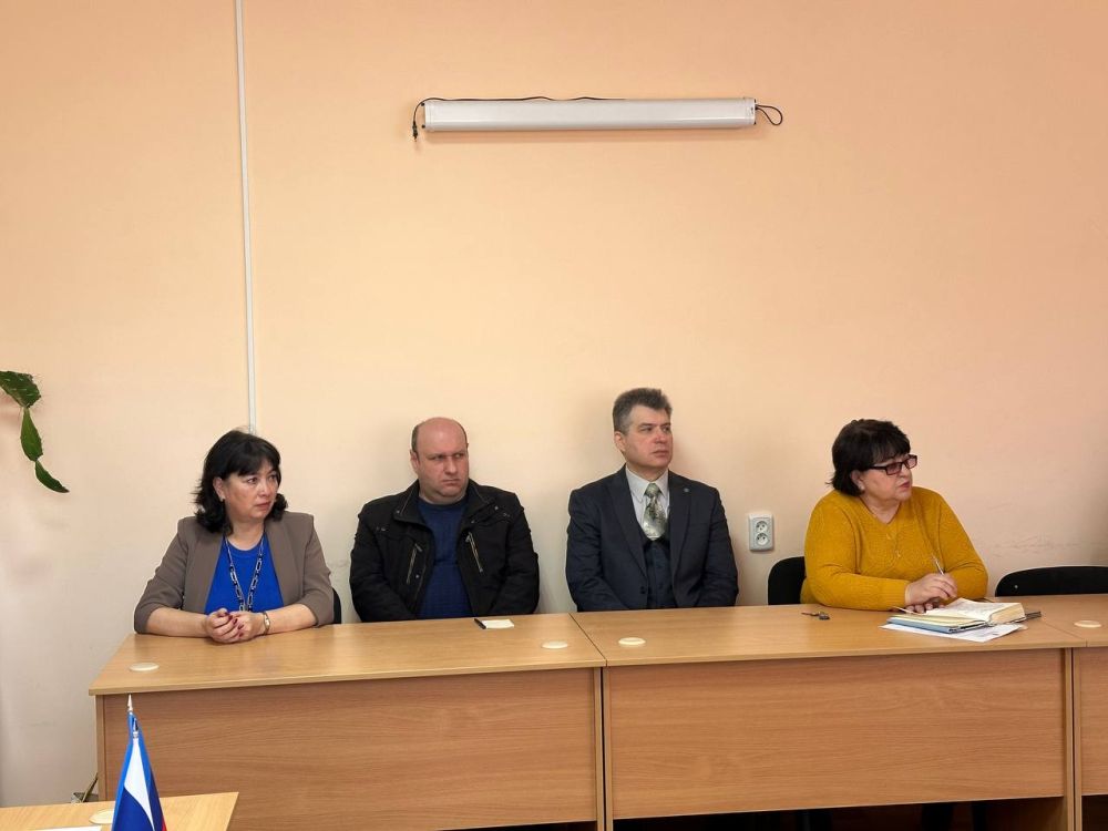 Сегодня Глава городского округа Андрей Рубанцов провел приём граждан по личным вопросам Сегодня Глава городского округа Андрей Рубанцов провел приём граждан по личным вопросам