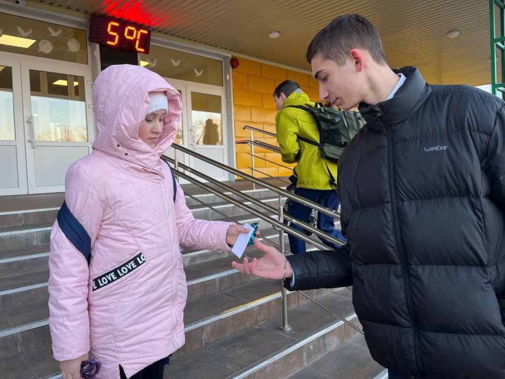7 марта в Станично-Луганской гимназии царила особая весенняя атмосфера 7 марта в Станично-Луганской гимназии царила особая весенняя атмосфера