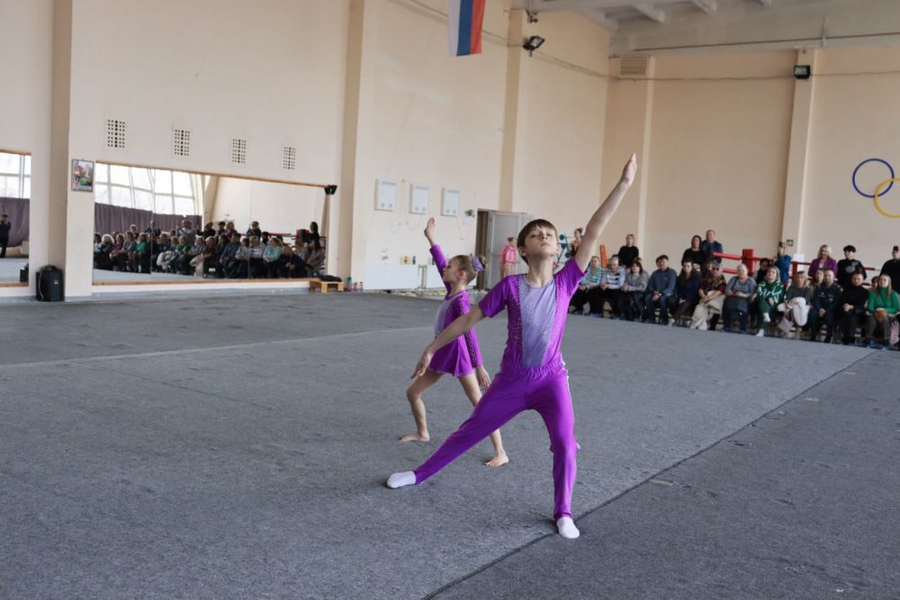 Турнир по спортивной акробатике памяти Марии Яковлевны Шелеминой прошел на базе детской спортивной школы № 2 Турнир по спортивной акробатике памяти Марии Яковлевны Шелеминой прошел на базе детской спортивной школы № 2