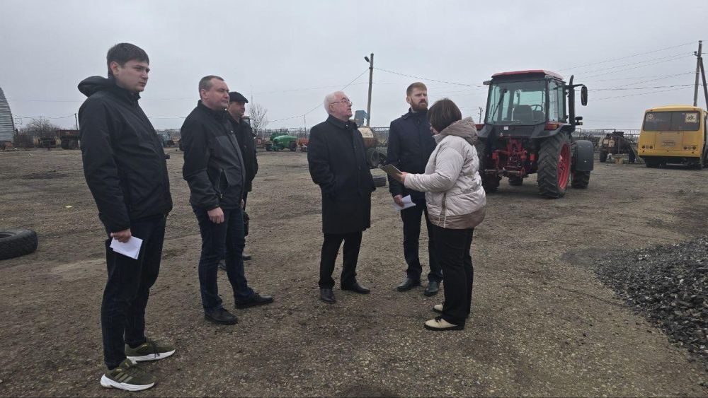 В Новосветловском аграрном колледже стартовало строительство трактородрома В Новосветловском аграрном колледже стартовало строительство трактородрома