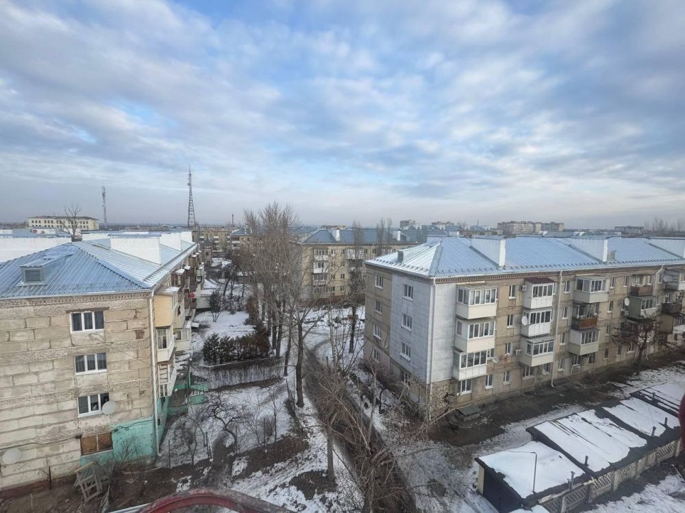 В этом году пермские строители обновляют кровлю уже в двух многоэтажках Северодонецка В этом году пермские строители обновляют кровлю уже в двух многоэтажках Северодонецка