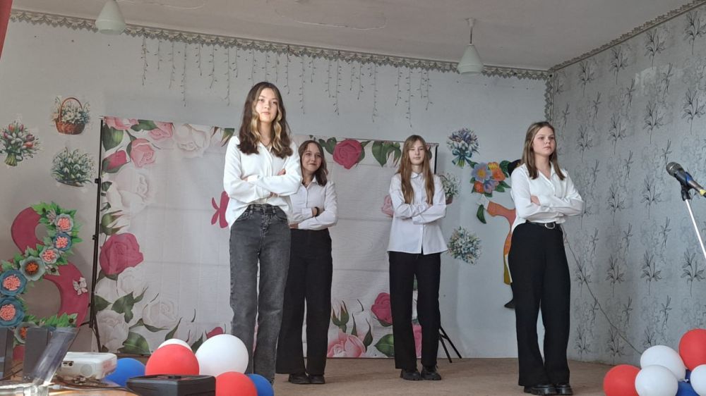 Праздничный концерт, посвященный Международному Женскому дню 8 Марта Праздничный концерт, посвященный Международному Женскому дню 8 Марта