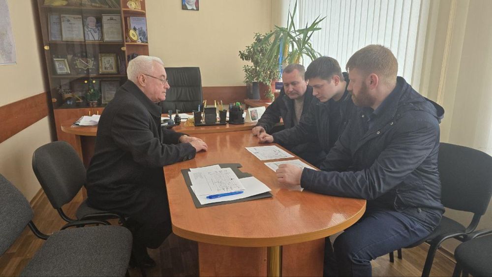 В Новосветловском аграрном колледже стартовало строительство трактородрома В Новосветловском аграрном колледже стартовало строительство трактородрома