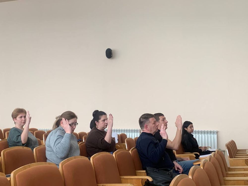 Роман Лысенко: Состоялось тридцать шестое заседание Совета городского округа город Алчевск Роман Лысенко: Состоялось тридцать шестое заседание Совета городского округа город Алчевск