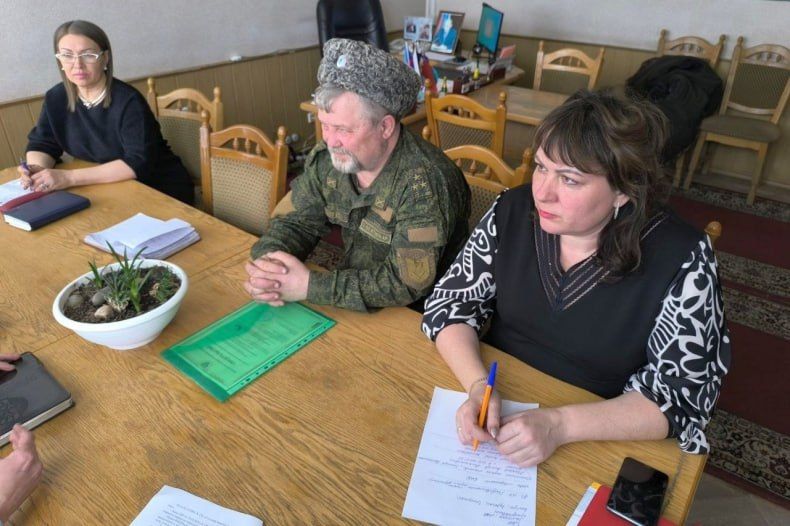 В Администрации округа обсудили вопросы организации деятельности добровольных народных дружин В Администрации округа обсудили вопросы организации деятельности добровольных народных дружин