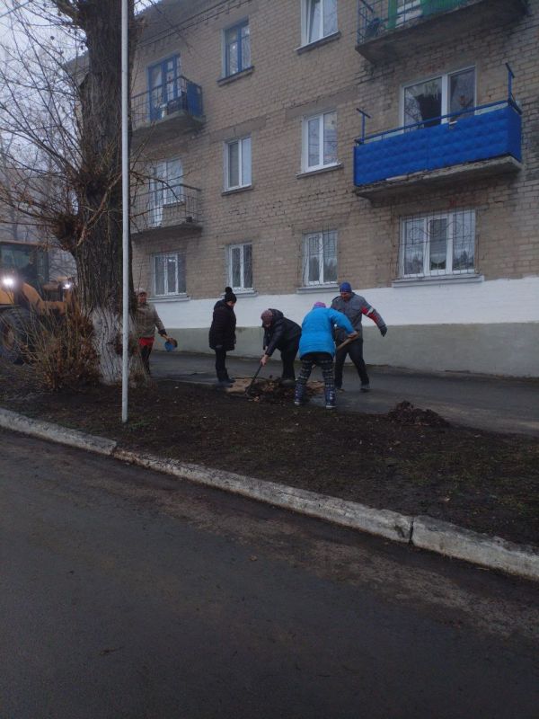 "Коммунальные служб - на личном контроле" "Коммунальные служб - на личном контроле"