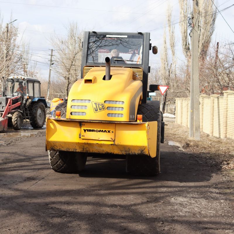 Восстановили освещение и благоустроили дорогу по ул. Ломоносова Восстановили освещение и благоустроили дорогу по ул. Ломоносова