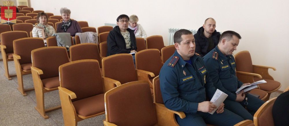 Состоялось заседание комиссии по предупреждению и ликвидации чрезвычайных ситуаций и обеспечению пожарной безопасности Состоялось заседание комиссии по предупреждению и ликвидации чрезвычайных ситуаций и обеспечению пожарной безопасности